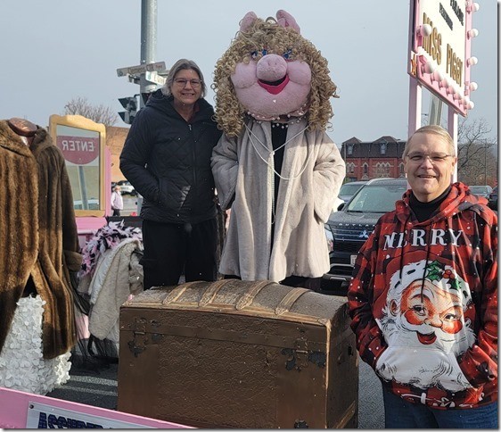 thumbnail_202420Holiday203[1]